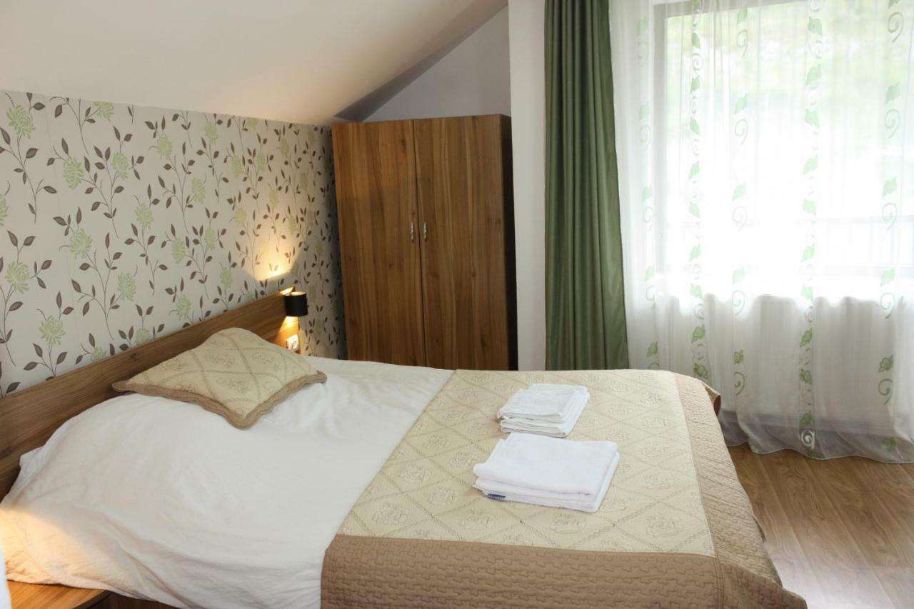 Perla Muntilor Hotel Ranca Bagian luar foto