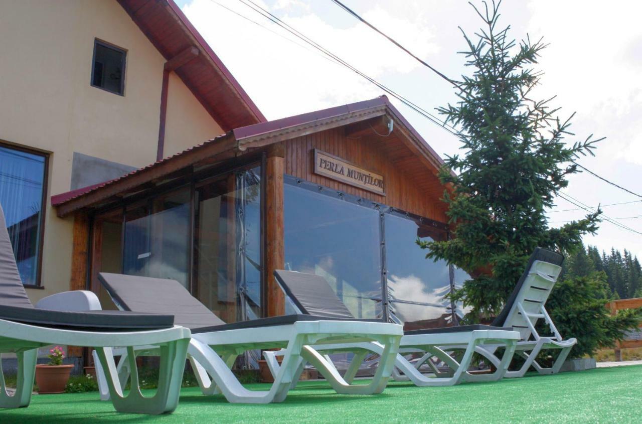 Perla Muntilor Hotel Ranca Bagian luar foto